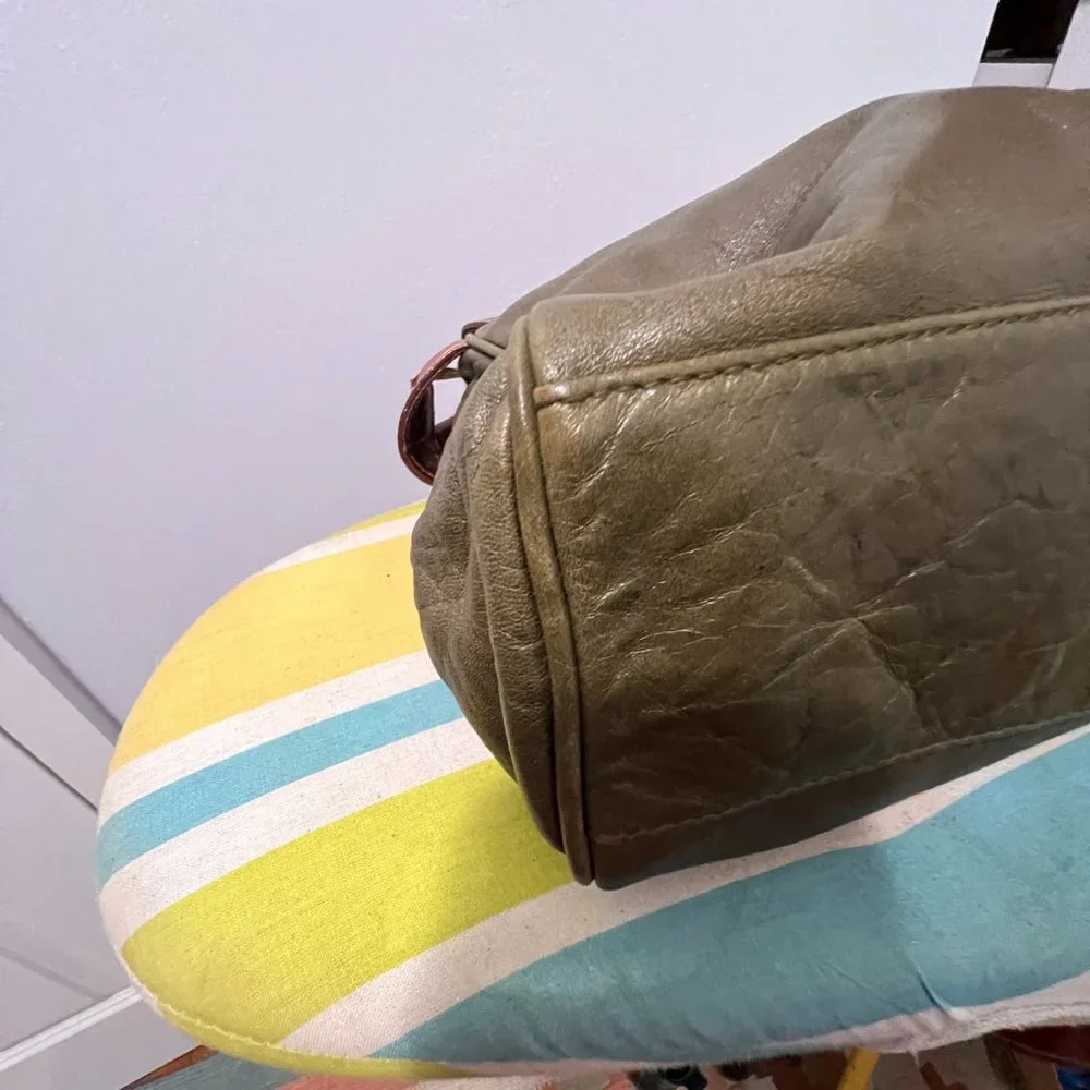 Source Unknown leather green